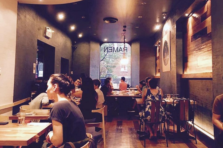 Ramen Nakamichi est un restaurant japonais de Montréal,  Sud du Québec, rencontrant tous les critères de la Sélection Vindici - catégorie Saveurs d'Asie.
