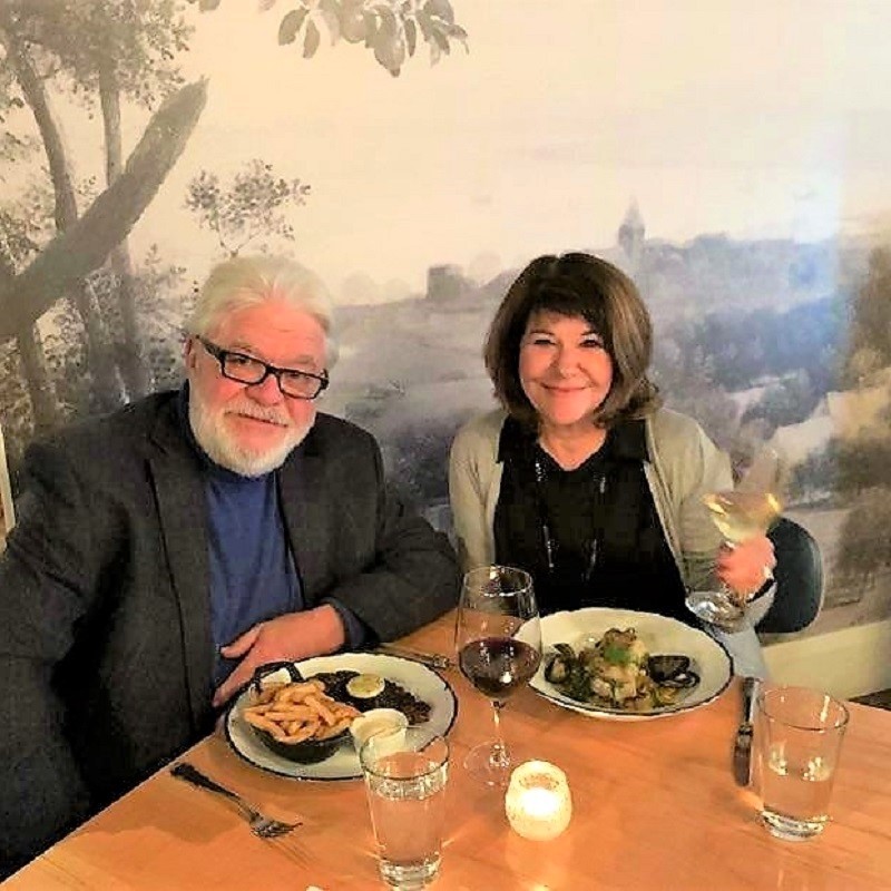 Andre Giroux , vindici ,auteur ,blogueur ,bloggtrotterr ,oenotourisme ,œnotourisme ,wine tourism , enoturismo ,gastronomie ,enogastronomia ,restaurants ,tourisme du vin ,planète vin ,blogue vin ,visite de vignobles ,route des vins ,dégustation ,photo-tourisme ,photo amateur ,photographie ,Brigitte Cloutier ,