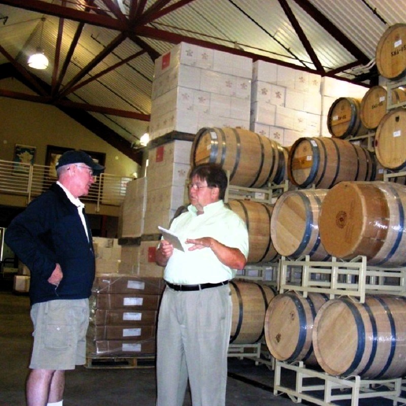 Andre Giroux , vindici ,auteur ,blogueur ,bloggtrotterr ,oenotourisme ,œnotourisme ,wine tourism , enoturismo ,gastronomie ,enogastronomia ,restaurants ,tourisme du vin ,planète vin ,blogue vin ,visite de vignobles ,route des vins ,dégustation ,photo-tourisme ,photo amateur ,photographie ,Brigitte Cloutier ,